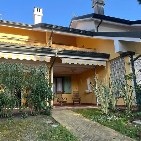 Villa Frassino *